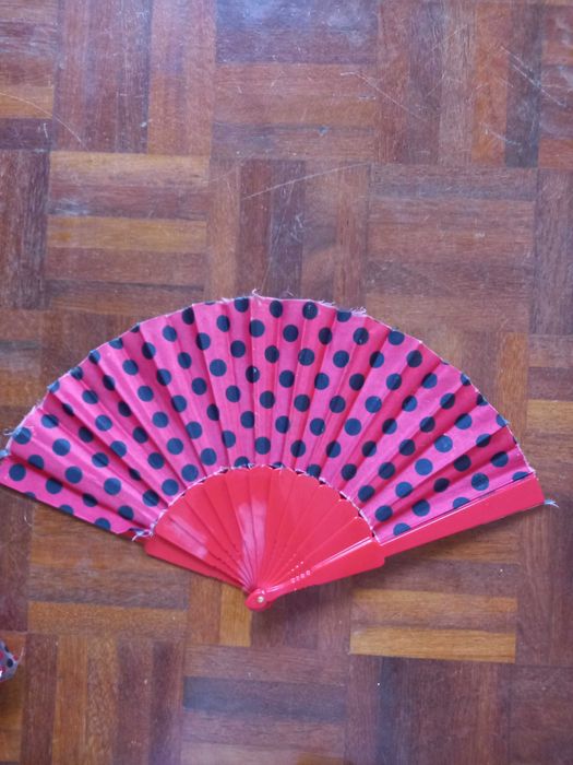 fato de carnaval sevilhana com acessórios