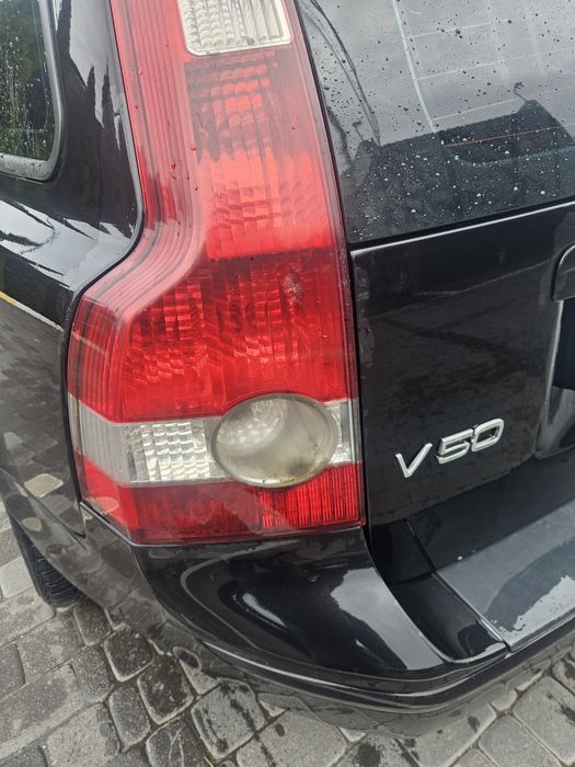 продам volvo v50 2.0