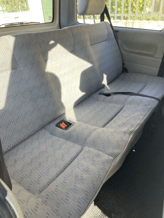 VW T4 Caravelle 9 Lugares | Duas Portas Laterais