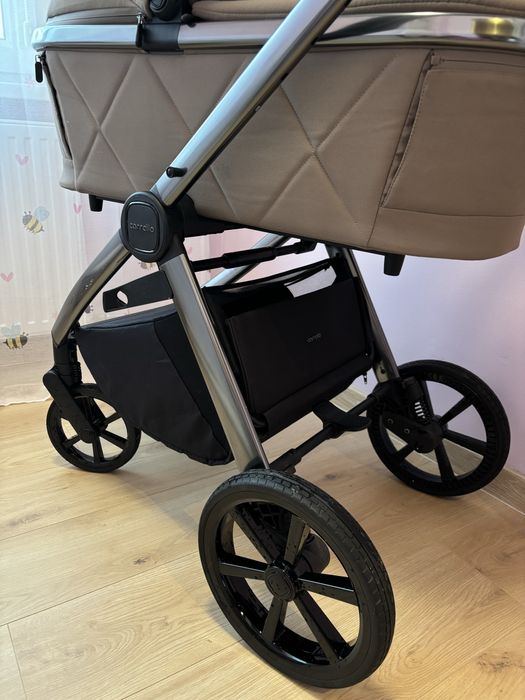 Wózek dziecięcy Carello Omega 2025 2w1 – beżowy