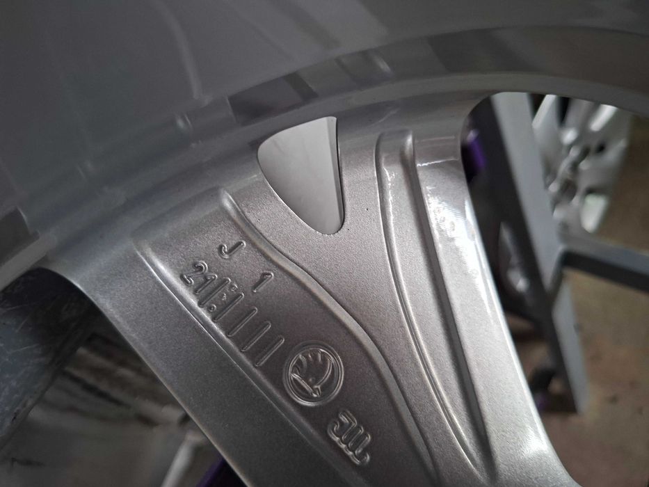 Диски Skoda 5/112 R17 6,5J ET46.