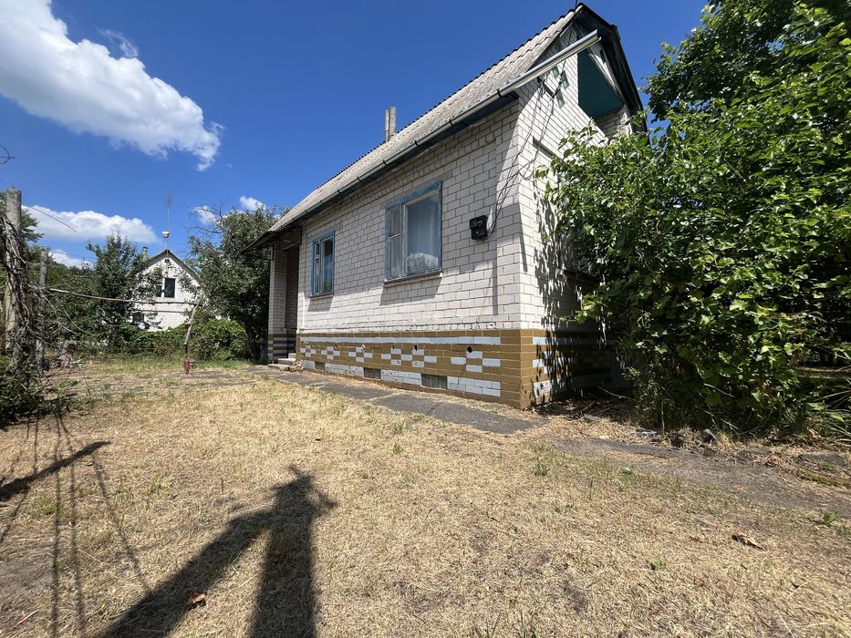 Капітальна дача біля Дніпра, 35 км від Черкас