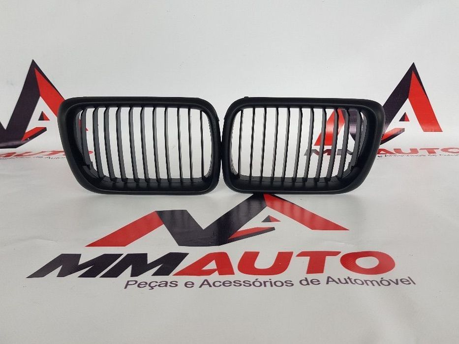 Grelhas Frontais BMW E36 Facelift Preto Matte
