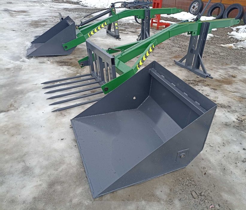 Widły / podnośnik do ładowania obornika Tur na tył ciągnika