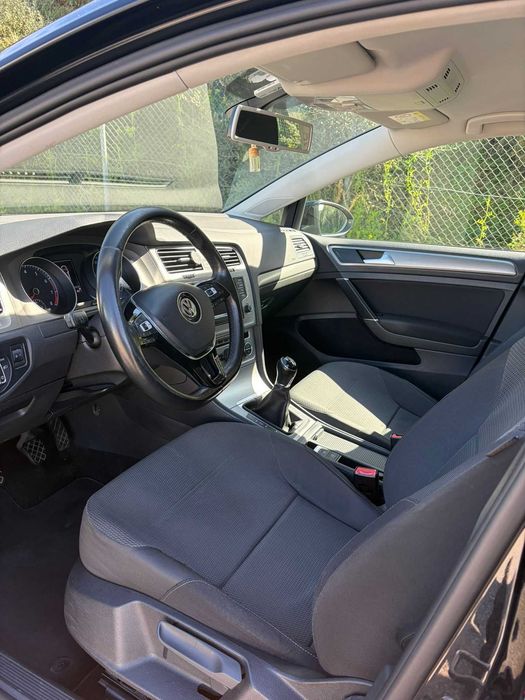 Volkswagen Golf VII 1.2 TSI 105 CV - Preto