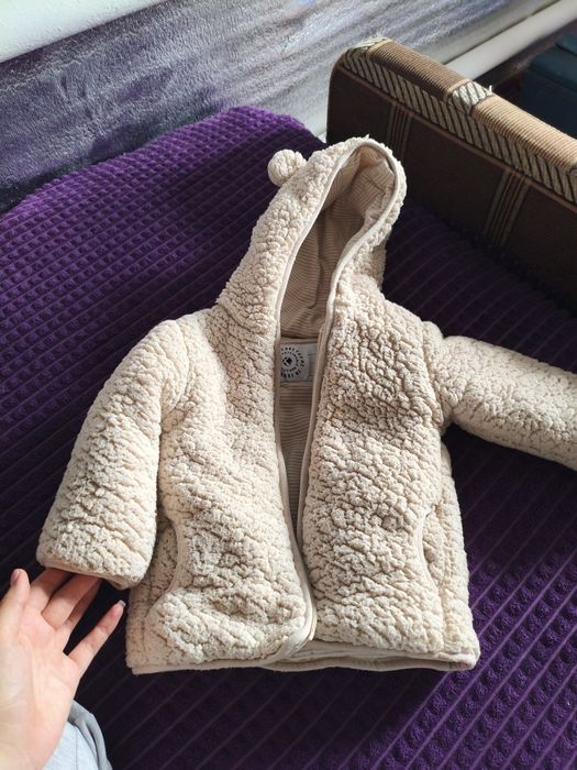 Куртки, кофти та жилетки дитячі