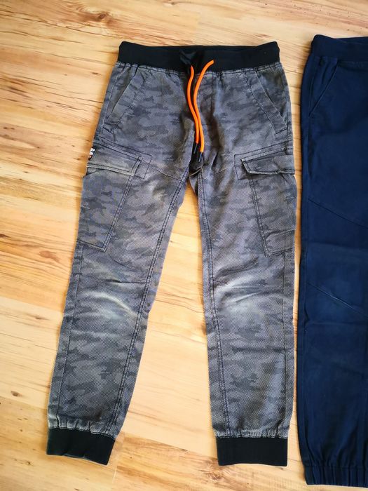 Spodnie męskie cropp  roz 28