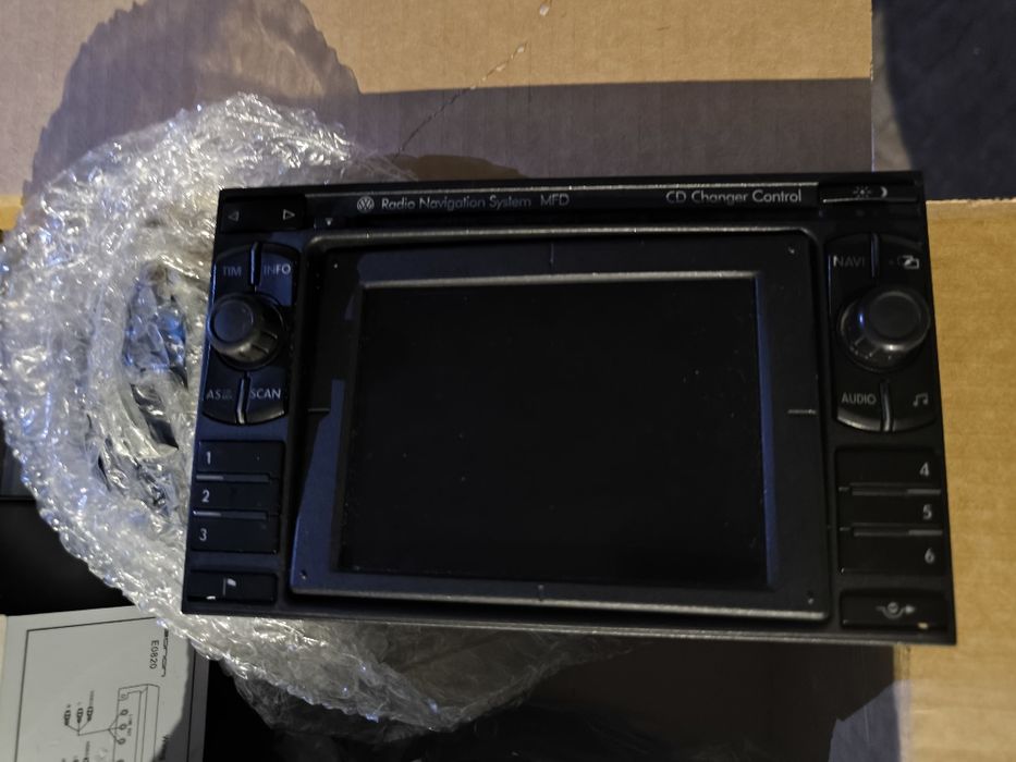 Rádio mdf 1 original com DVD, camera, leitor mp3 pen camera marcha