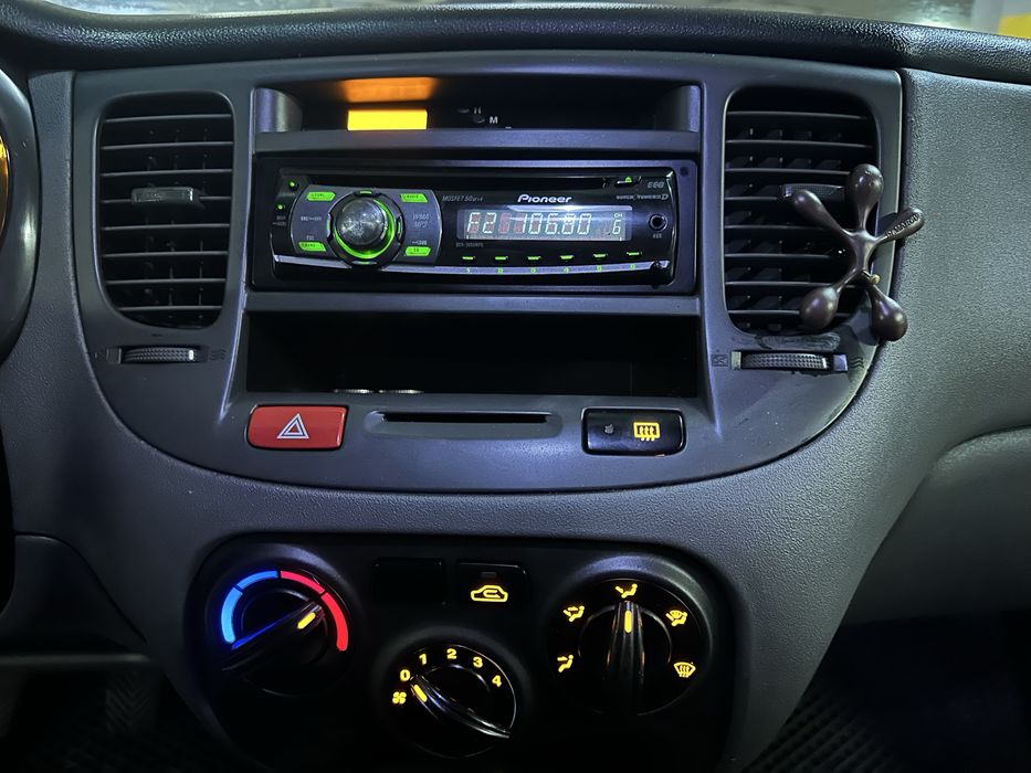 Продам Kia Rio 2007