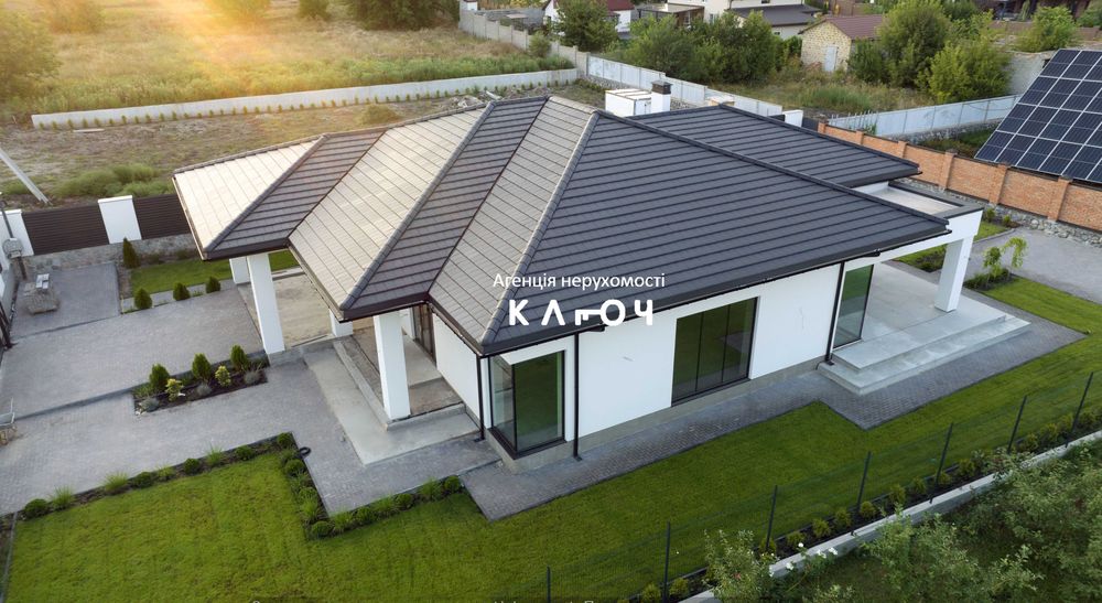 Продам новобудову на пров. Санаторному