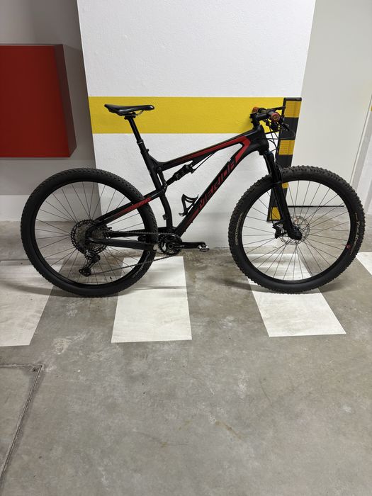 Merida Ninety-Six 9700 Carbon – Fox 32 + Fox DPS Evol Elite - 29”
