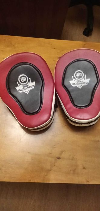 Worek rękawice łapy trenera owijki boks sport