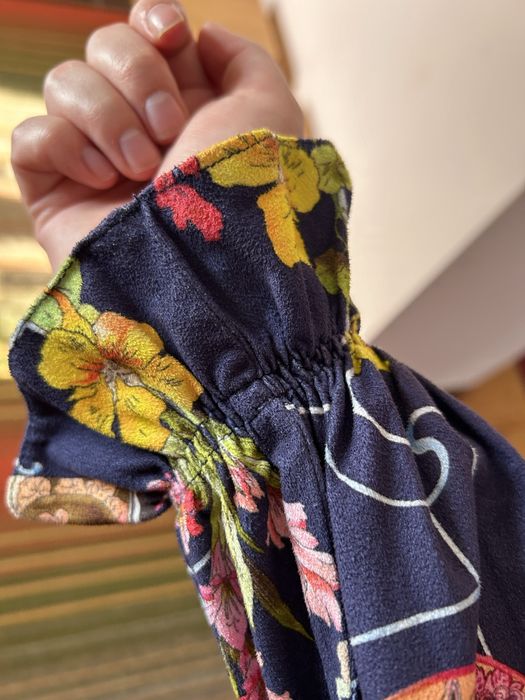 Блуза-кофта.