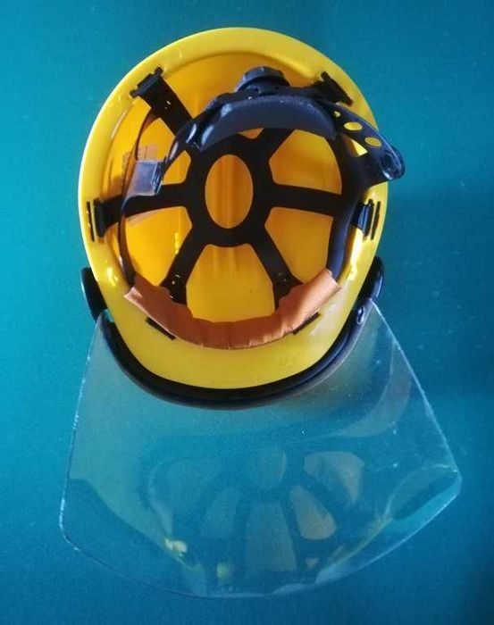 Capacete Poliuretano com Viseira Policarbonato Novo