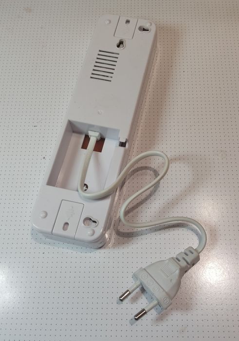 Светильник, лампочка, лампа на аккумуляторе