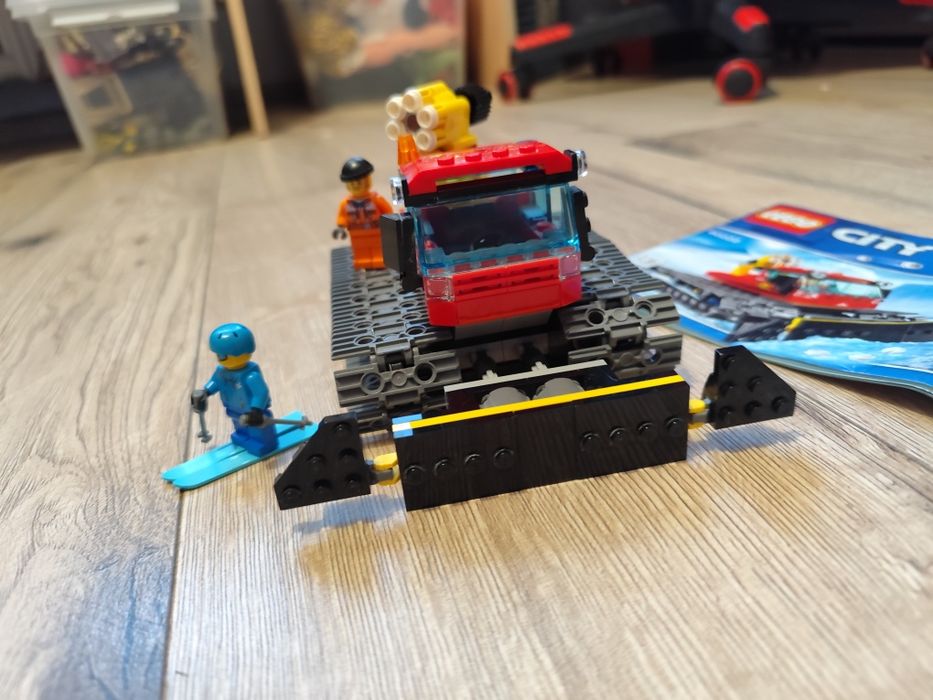 LEGO city pług 60222