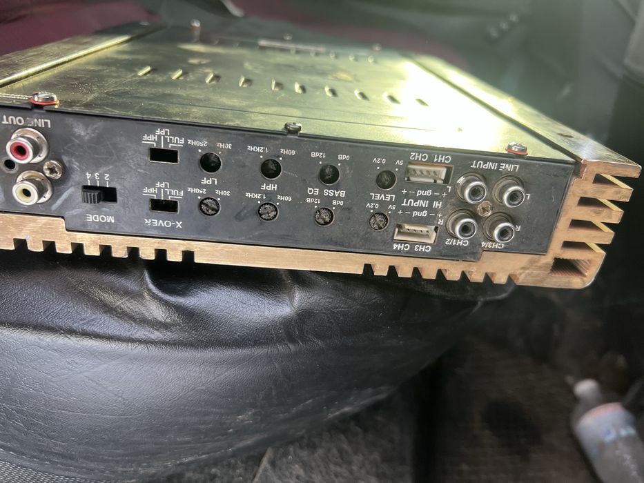 Підсилювач автозвуку 4 канальний