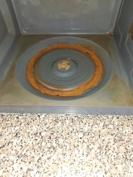 РАБОЧАЯ Микроволновая печь LG MH-6047G