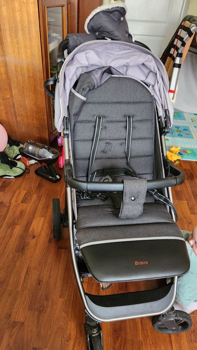 Візочок Carrello Bravo