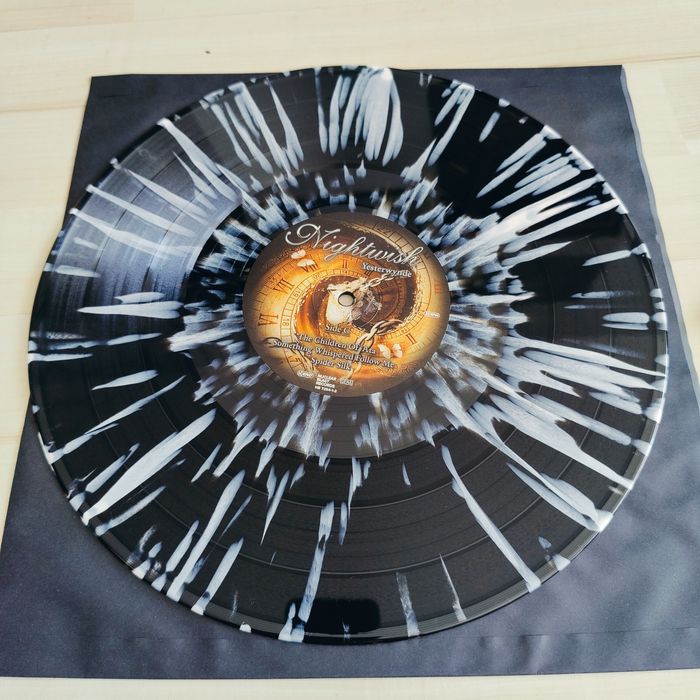 Nightwish Yesterwynde