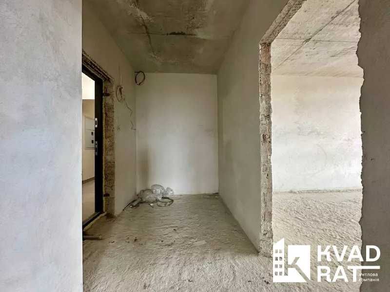 Велика двокімнатна квартира з кухнею-студією ЖК River Park