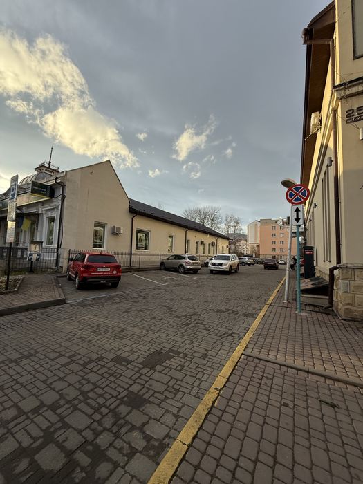 ЕКСКЛЮЗИВ! Ідеальна локація! Готовий бізнес біля шкіл у ТЦ «Полярис»