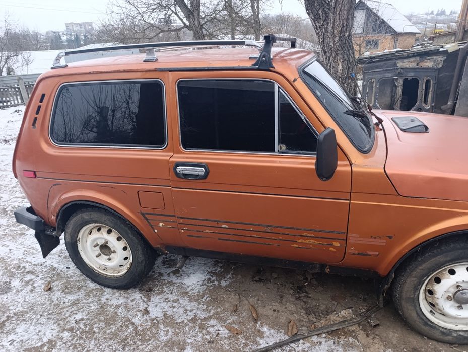 Нива 4x4 1.6 газ бензин