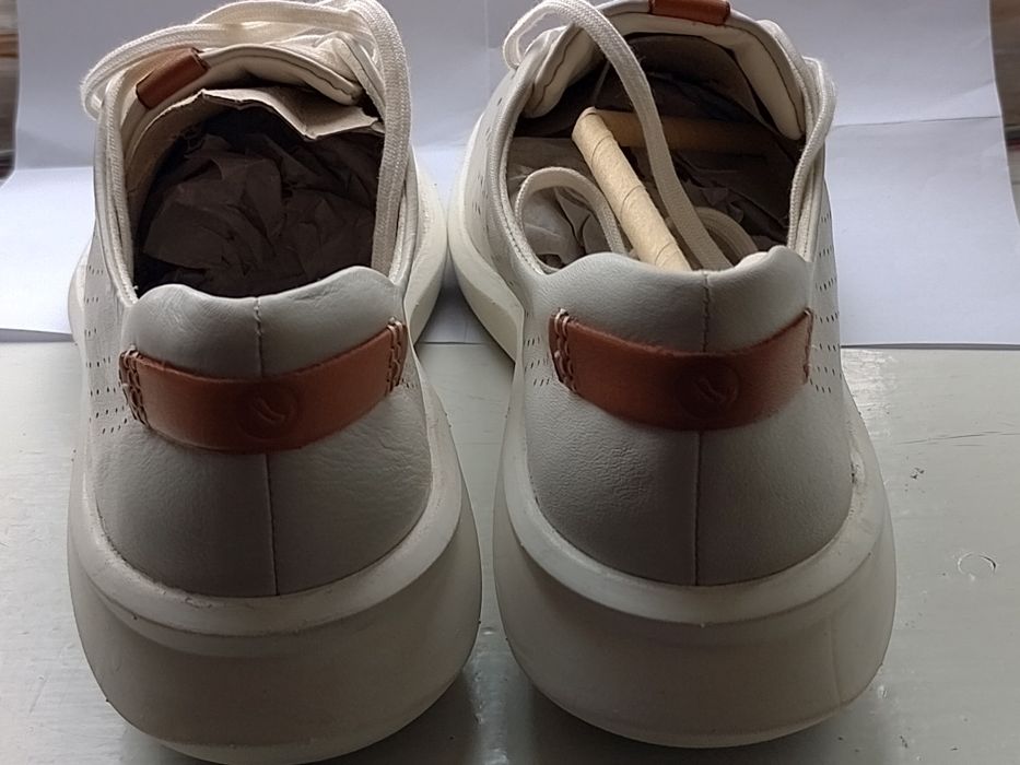 Жіночі кросівки-мокасини Clarks