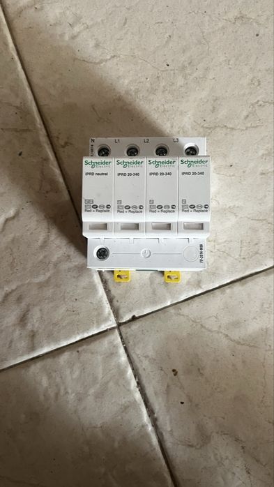 Schneider Pára-raios 3p+N