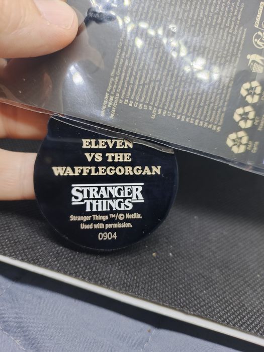 Brelok Stranger Things Eleven edycja limitowana