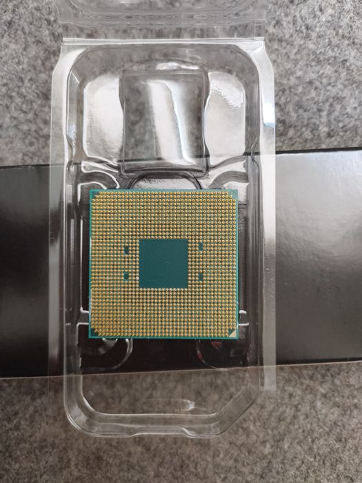Processador AMD Ryzen 7 270064752320033283124