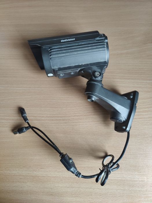 Видеорегистратор HikVision DS-8108HDI-S