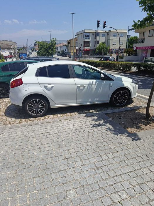 Fiat Bravo II 1.6 D Multijet — 11/2010 — 205.000 km
