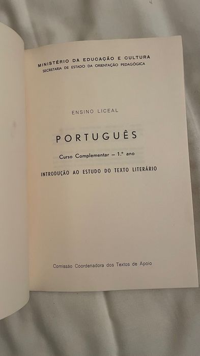 Livro Introdução Ao Estudo Do Texto Literário