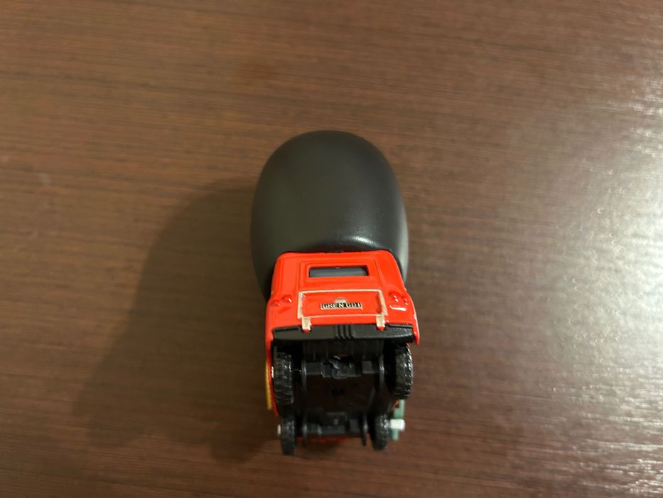 Машинка Тачки 2 Покришкінс