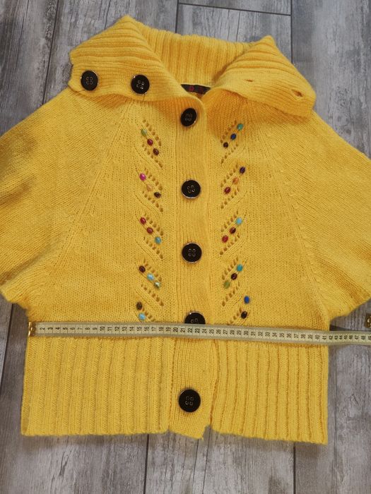 Светр жіночий, розмір 42 (S), жовтий светр