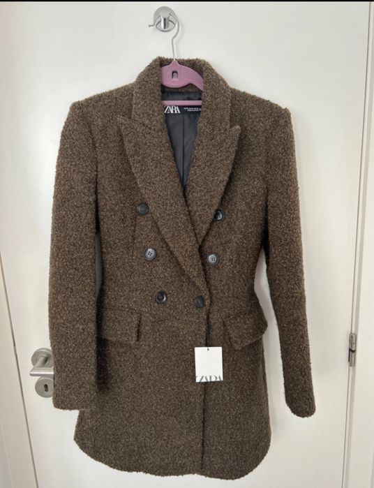 Casaco zara com etiqueta