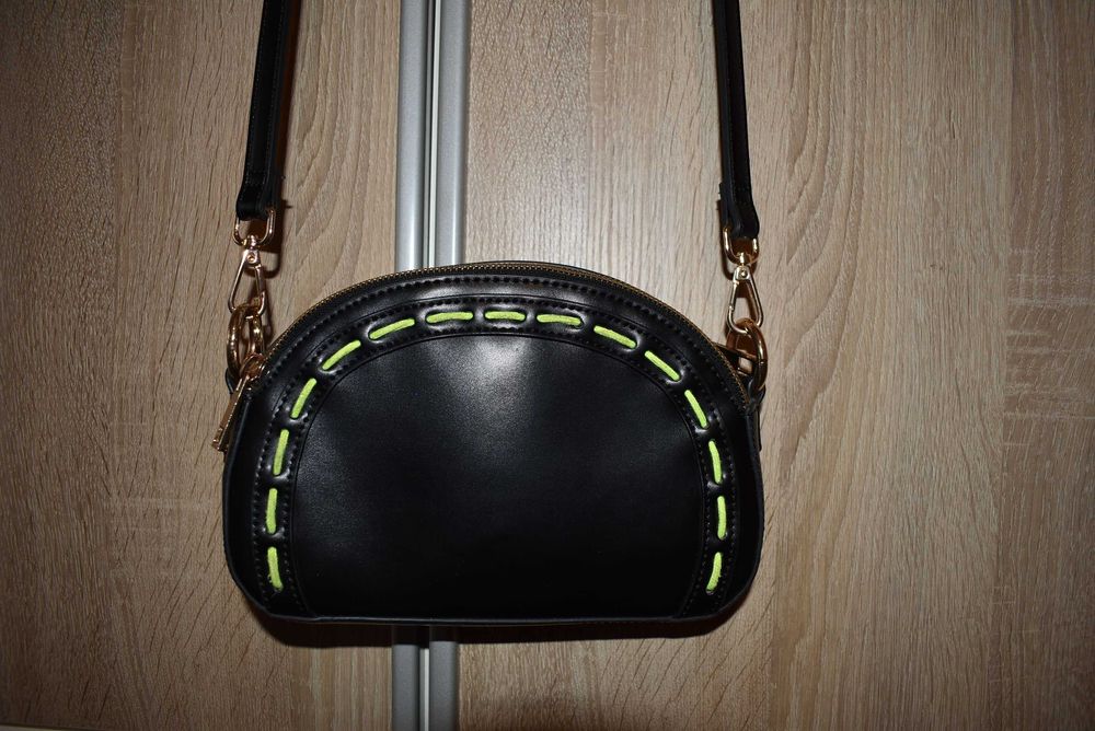 Topshop – czarna listonoszka