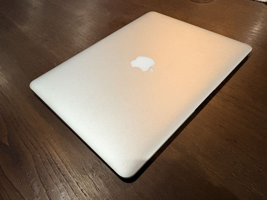 MacBook Air 13” 2014 – Intel Core i5 – Muito bom estado