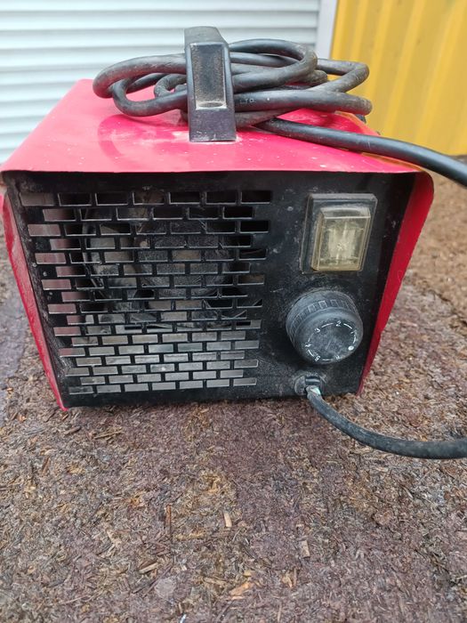 Обогреватель, дуйчик ПТС-2000 тепловентилятор