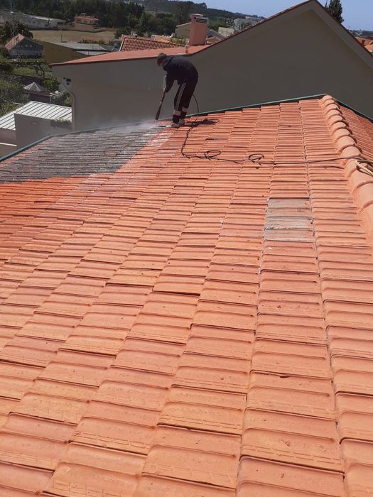 Remodelações interiores , exterior e telhados