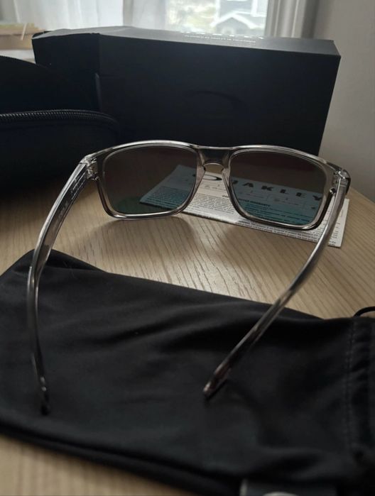 Oakley Holbrook Clear Frame/ Orange Lens оригінал ФОП 1 штука!