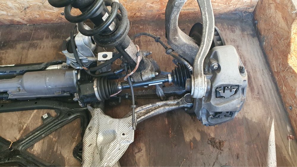 Комплектна підвіска передня-задня AUDI Q8 4M8