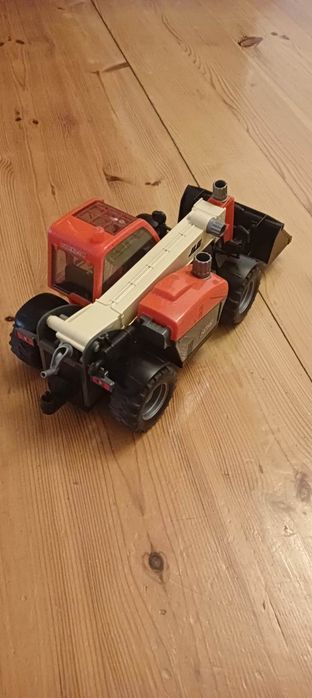 Ładowarka bruder