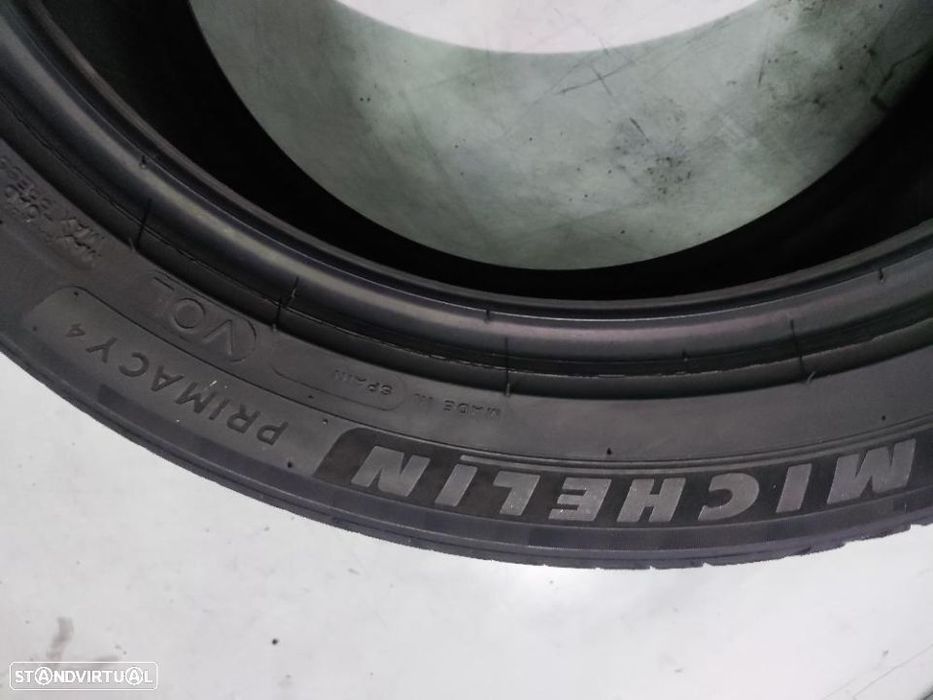 2 pneus como novos 235-45r18 michelin - oferta dos portes