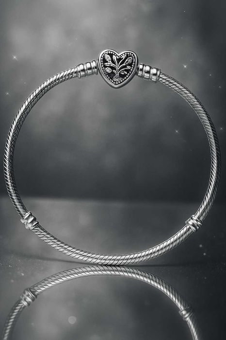 Bransoletka Pandora 18 cm srebrna nowa 2 charmsyGRATIS pudełko Pandora