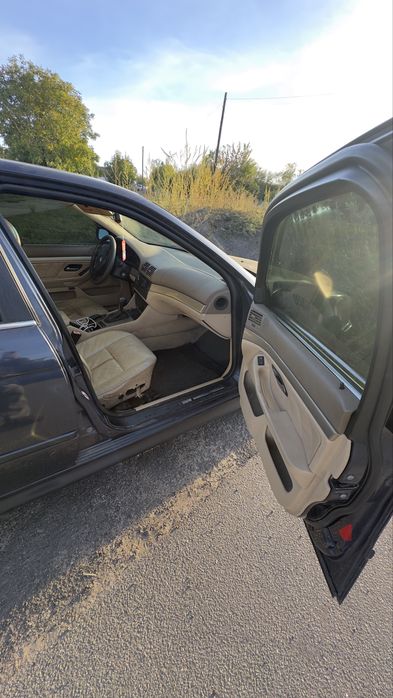 Врозбрі е39 2002р. м54б30 кузов з документами