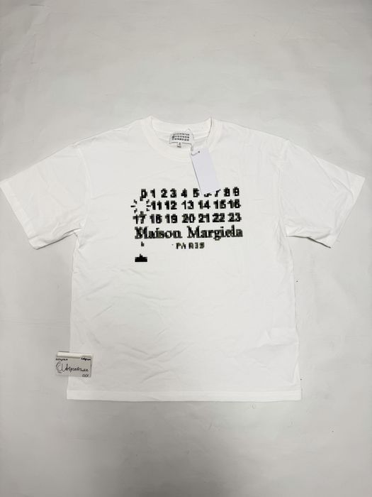 футболка Maison Margiela mm6 vetements rick owens balenciaga prada