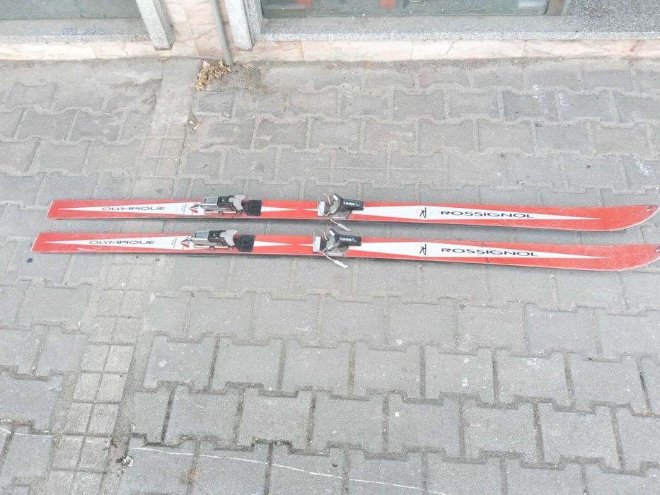 Skis Rossignol Olympique