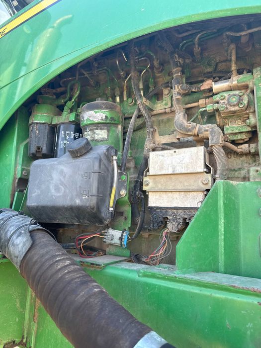 Обприскувач John Deere 4930